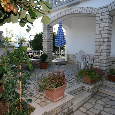 By The Sea Vrsar, Porec - 6944 Apartamento *